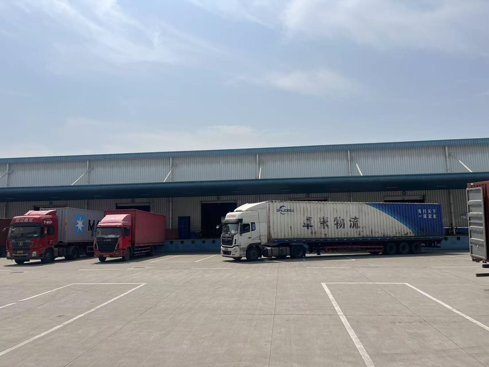 智能云仓托管以智慧云仓与全链路专业托管，界说电商履约新尺度